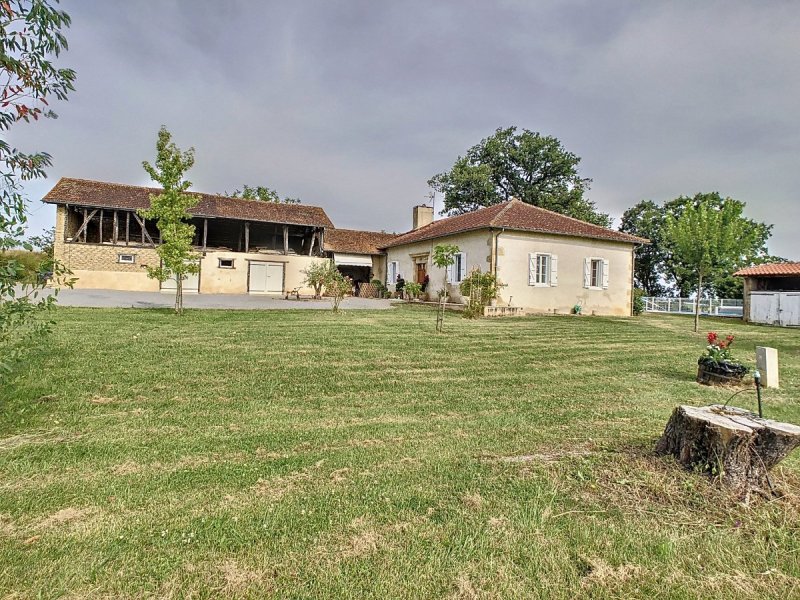 Maison à Masseube (32140)