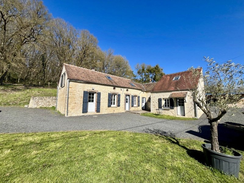 Maison à Lorrez-Le-Bocage-Préaux (77710)