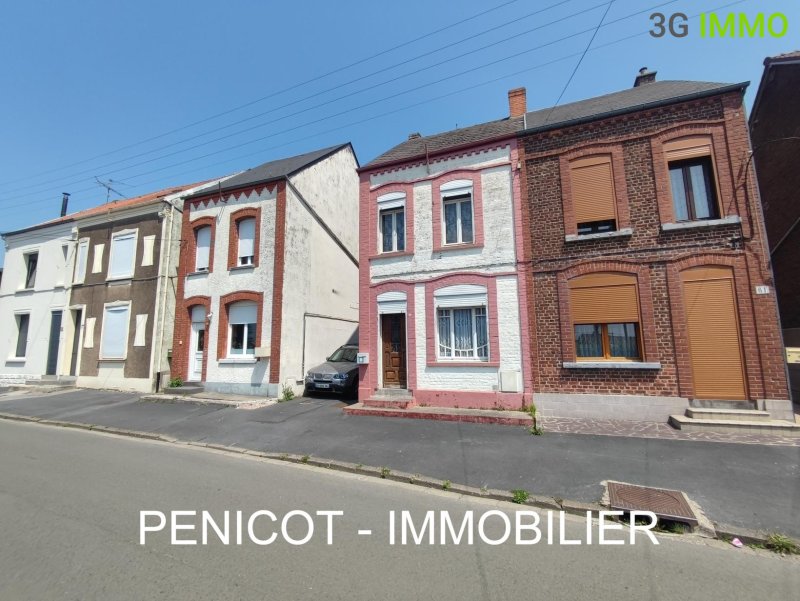 Maison à Pont-Sur-Sambre (59138)