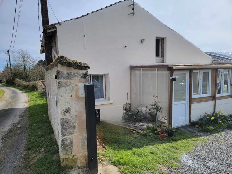 Maison à Guesnes (86420)