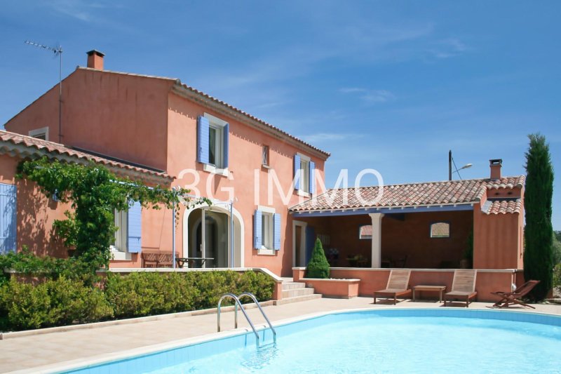 Maison à Marignane (13700)