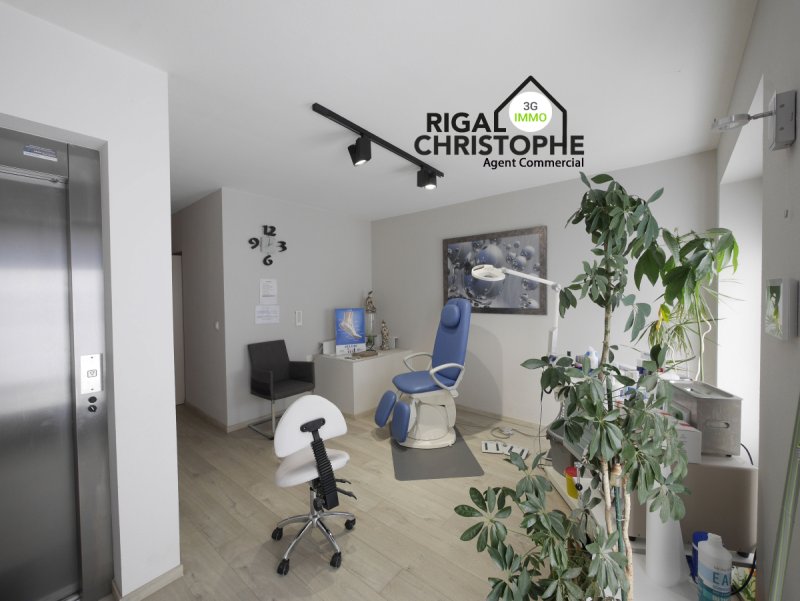 Immeuble à Saint-Pons-de-Thomières (34220) - Photo 2
